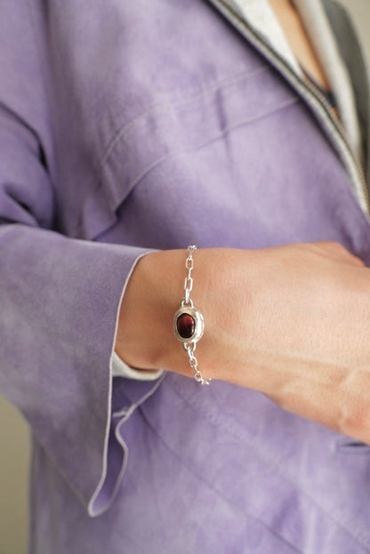 STONE CHAIN BRACELET 【crimson】