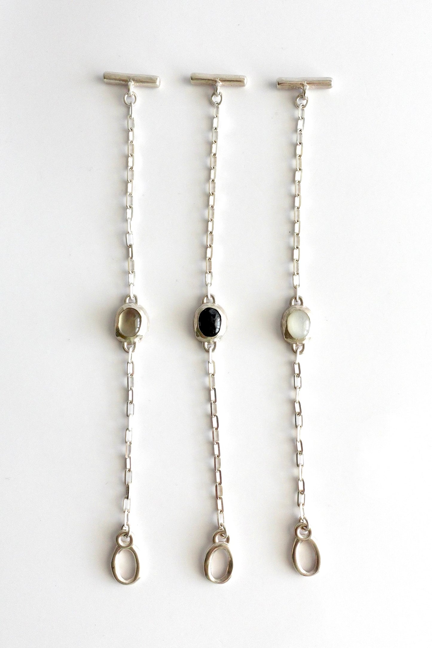 STONE CHAIN BRACELET
